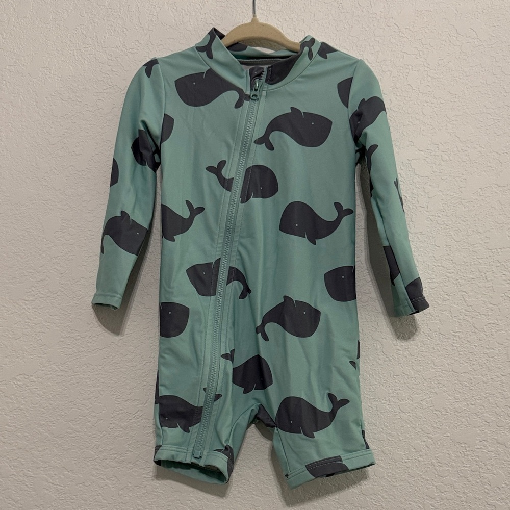 Carter's Simple Joys Zip Rashguard 18M